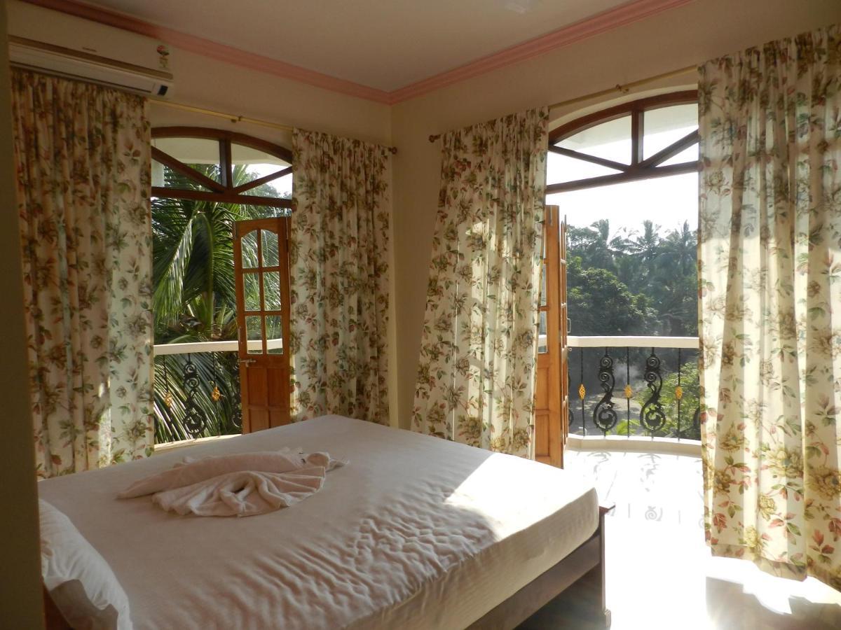 Bluesea Beach Resort Candolim Ngoại thất bức ảnh