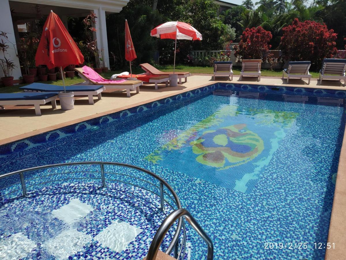 Bluesea Beach Resort Candolim Ngoại thất bức ảnh