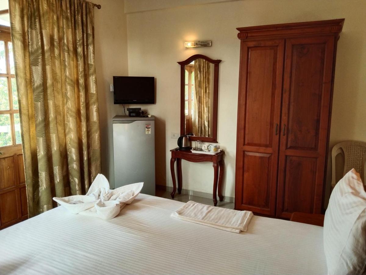 Bluesea Beach Resort Candolim Ngoại thất bức ảnh