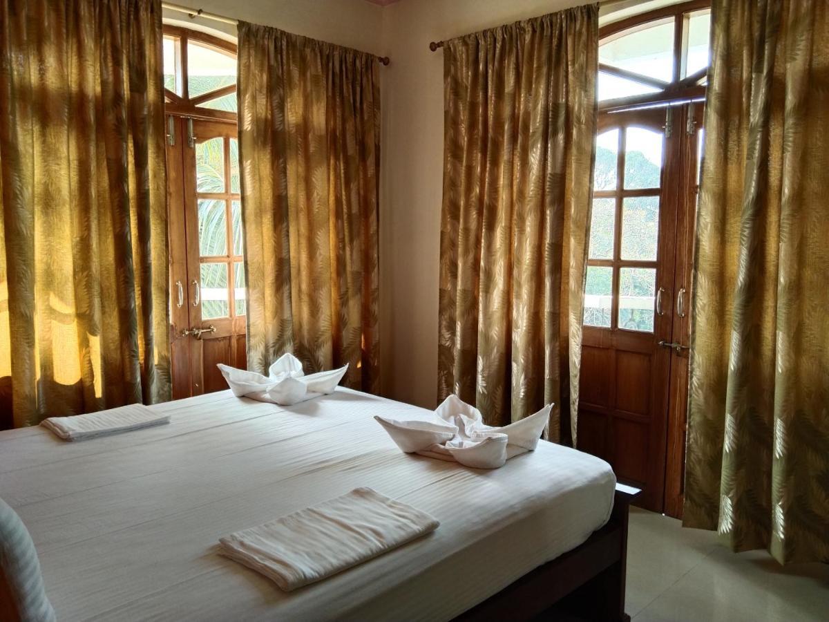 Bluesea Beach Resort Candolim Ngoại thất bức ảnh